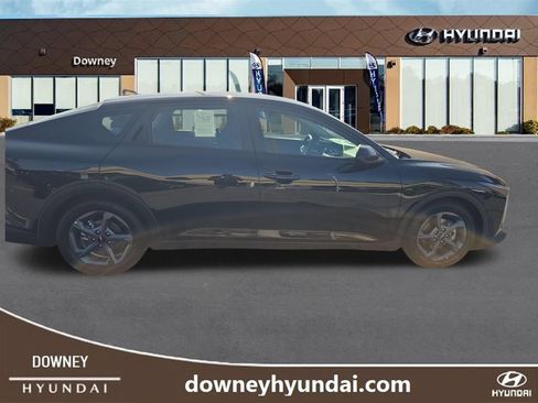 Used 2025 Kia K4 FWD image 6