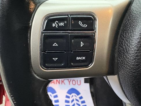 Used 2011 Jeep Grand Cherokee Laredo image 35