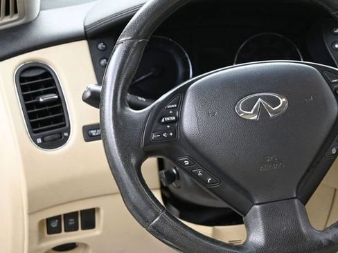 Used 2017 INFINITI QX50 AWD w/ Technology Package image 27