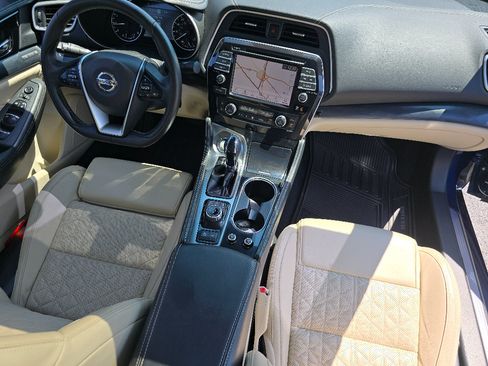 Used 2022 Nissan Maxima Platinum w/ Sport Mat Group FWD image 17