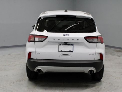 Certified 2022 Ford Escape SE w/ Convenience Package image 12