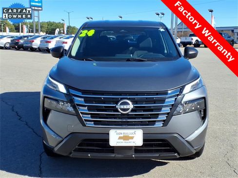 Used 2024 Nissan Rogue S image 8