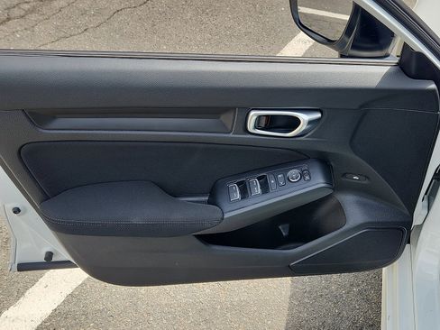 Used 2024 Honda Civic Sport image 12