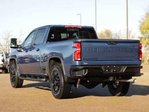 Used 2026 Chevrolet Silverado 2500 LT w/ Trail Boss Package image 5