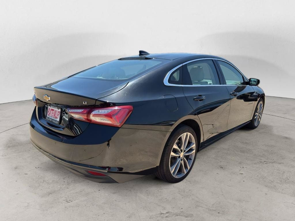 Used 2024 Chevrolet Malibu LT FWD image 9