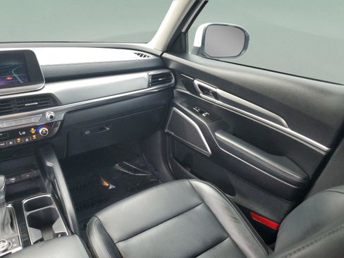 Used 2022 Kia Telluride LX AWD/4WD image 12