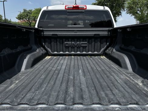 Used 2024 GMC Canyon AT4 AWD/4WD image 34