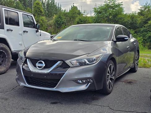 Used 2017 Nissan Maxima 3.5 SV FWD image 2