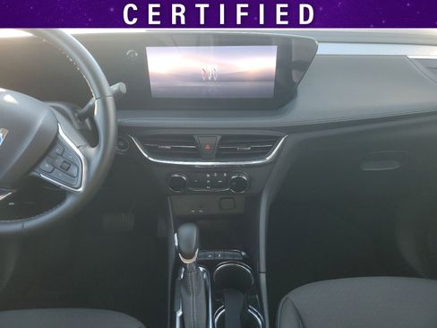 Certified 2025 Buick Encore GX Preferred image 10