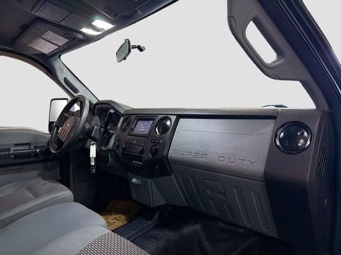 Used 2012 Ford F250 XL w/ PWR Equipment Group image 26
