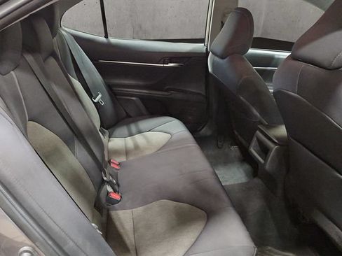 Used 2022 Toyota Camry LE FWD image 21