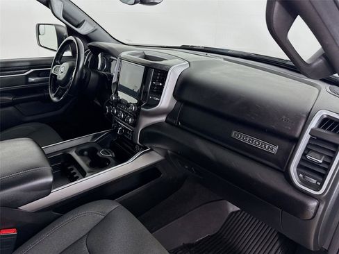 Used 2022 RAM 1500 Big Horn AWD/4WD image 29