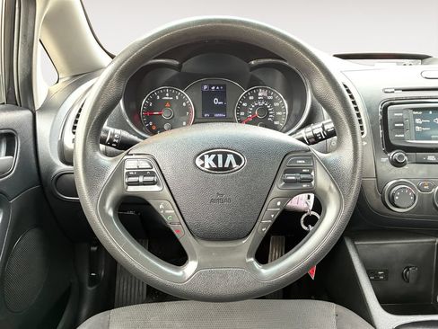 Used 2018 Kia Forte LX w/ LX Rear Camera Package FWD image 23