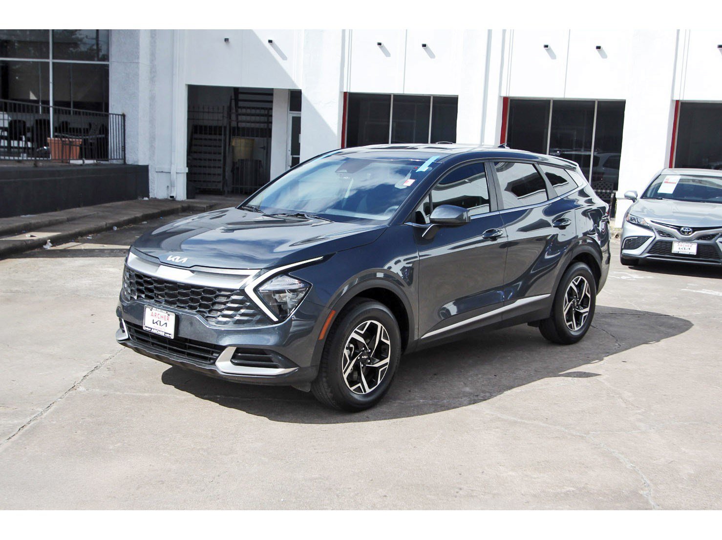 Certified 2023 Kia Sportage LX AWD/4WD image 3