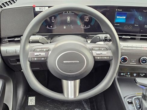 New 2026 Hyundai Kona SE image 14