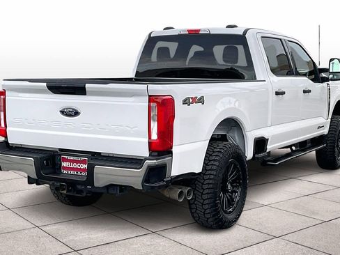 Used 2025 Ford F250 XLT image 15