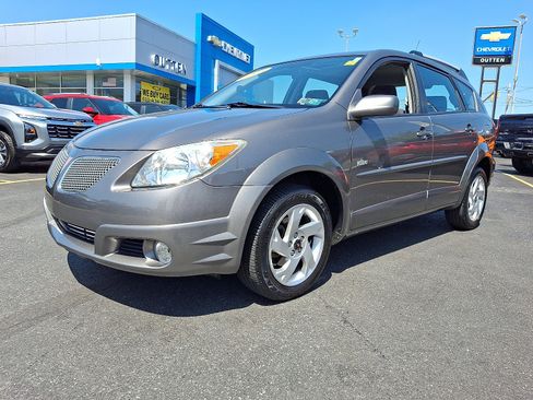 Used 2005 Pontiac Vibe AWD w/ Power Group Value Package image 1