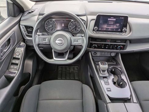 Used 2024 Nissan Rogue S FWD image 16