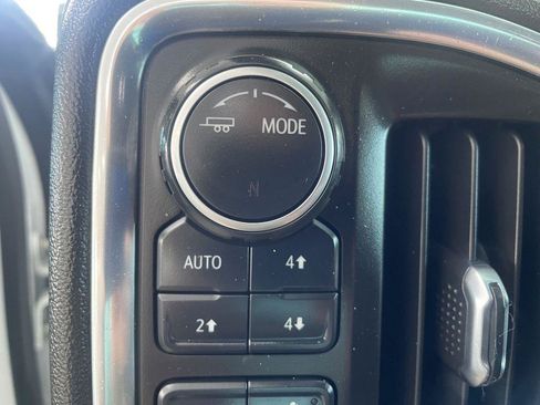 Used 2020 Chevrolet Silverado 2500 LT w/ Convenience Package AWD/4WD image 20