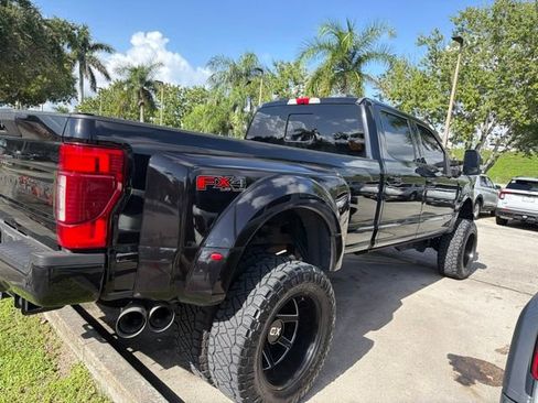 Used 2020 Ford F350 Lariat w/ Lariat Ultimate Package AWD/4WD image 6