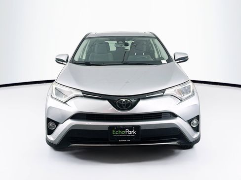 Used 2018 Toyota RAV4 XLE w/ All Weather Liner Package image 2