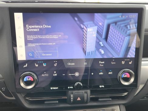 Used 2024 Lexus GX 550 w/ Accessory Package (Z1) AWD/4WD image 16