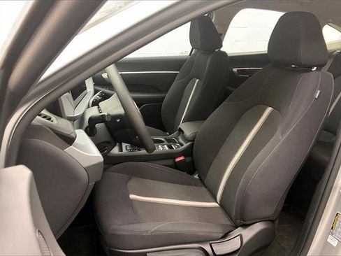 Certified 2025 Hyundai Sonata SE image 15