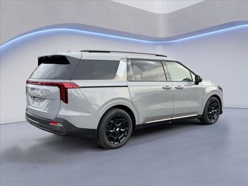 New 2026 Kia Carnival SX Prestige image 3