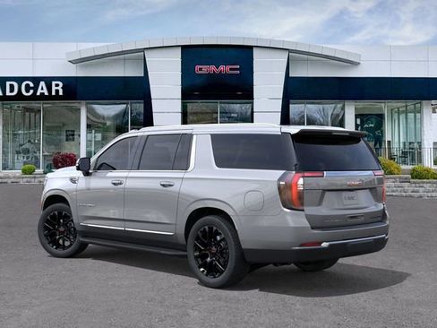 New 2026 GMC Yukon XL Elevation image 3