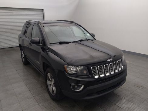 Used 2017 Jeep Compass High Altitude AWD/4WD image 13