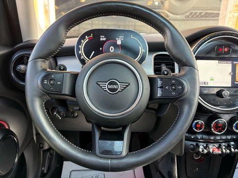 Used 2023 MINI Cooper S image 30