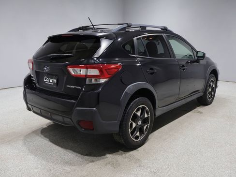 Used 2018 Subaru Crosstrek 2.0i AWD/4WD image 2