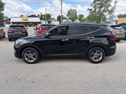 Used 2017 Hyundai Santa Fe Sport w/ Cargo Package FWD image 5