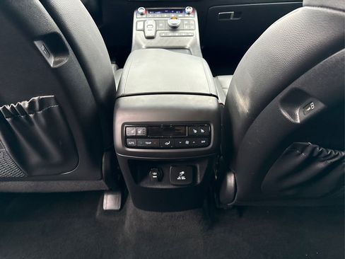 Used 2024 Hyundai Palisade Limited image 27