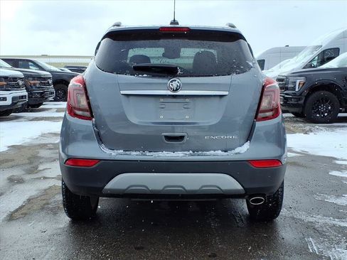 Used 2020 Buick Encore Preferred w/ Safety Package image 4