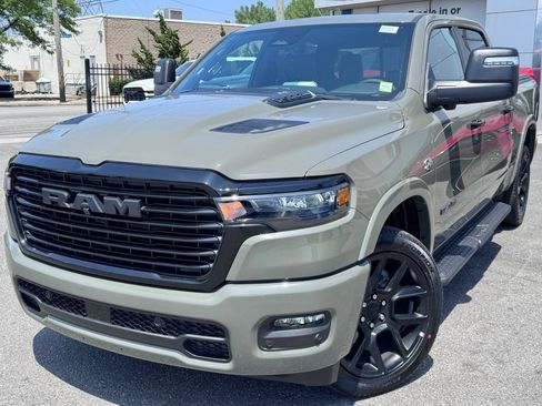 Used 2026 RAM 1500 Laramie w/ Night Edition AWD/4WD image 3
