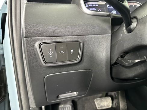 Used 2024 Hyundai Santa Cruz SEL image 19