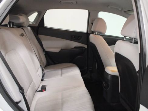 Used 2023 Hyundai Kona SEL image 23