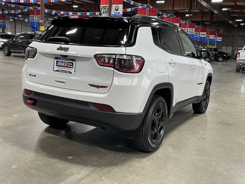 Certified 2023 Jeep Compass Trailhawk AWD/4WD image 5