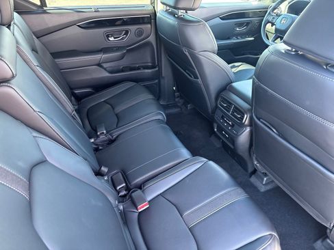 Used 2023 Honda Pilot EX-L image 15