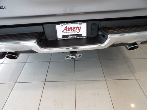 Used 2023 RAM 1500 Laramie AWD/4WD image 19