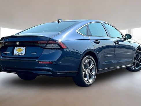 Used 2023 Honda Accord EX-L image 6