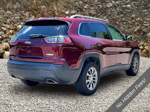 Used 2021 Jeep Cherokee Latitude Lux FWD image 2