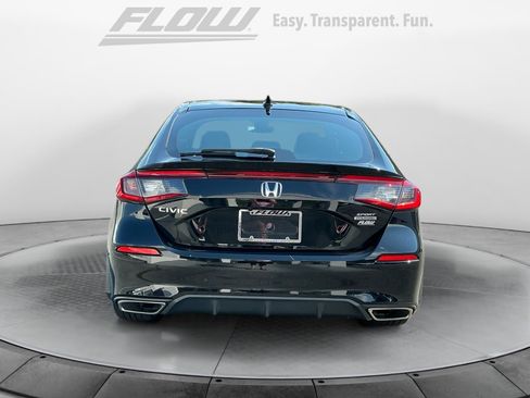 Used 2022 Honda Civic Sport Touring image 8