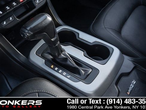 Used 2019 Chevrolet Colorado ZR2 w/ ZR2 Midnight Special Edition AWD/4WD image 20