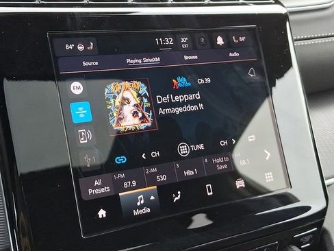 New 2025 Jeep Grand Cherokee Altitude image 3