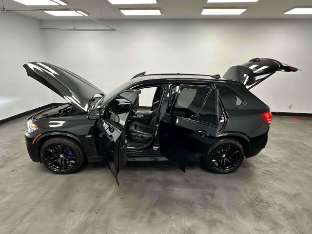 Used 2017 BMW X5 M AWD/4WD image 19