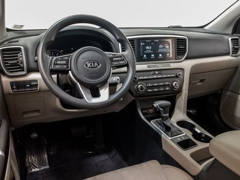 Used 2021 Kia Sportage LX FWD image 7