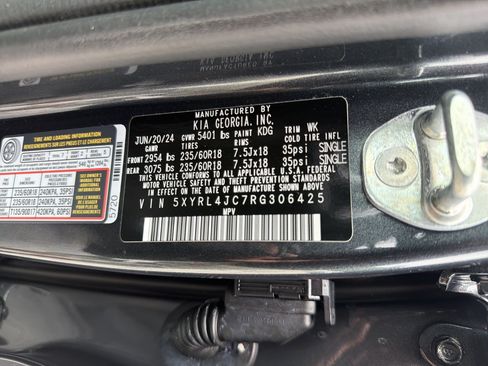 Used 2024 Kia Sorento S w/ Panoramic Sunroof Package FWD image 33