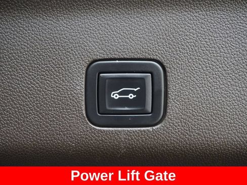 Used 2022 Cadillac Escalade Sport AWD/4WD image 19